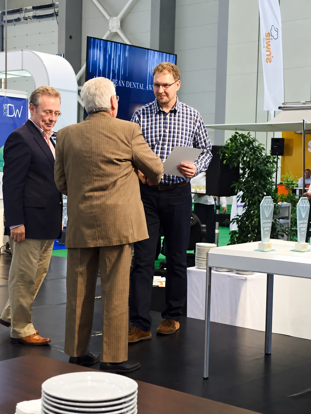 Preisverleihung bei den Hungarian Dental Awards 2015